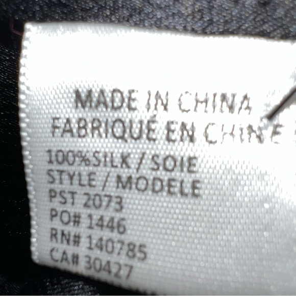 Brochu Walker Black Top size small - Picture 8 of 10